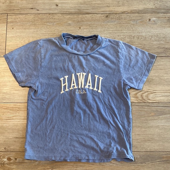 Brandy Melville Hawaii Baby tee - Picture 1 of 3
